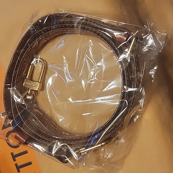 NWT MINI LV BACKPACK - Picture 3 of 10